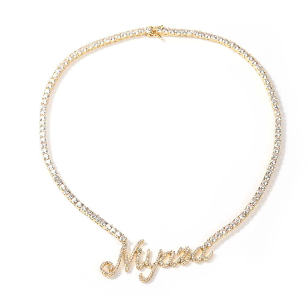 Dolly necklace